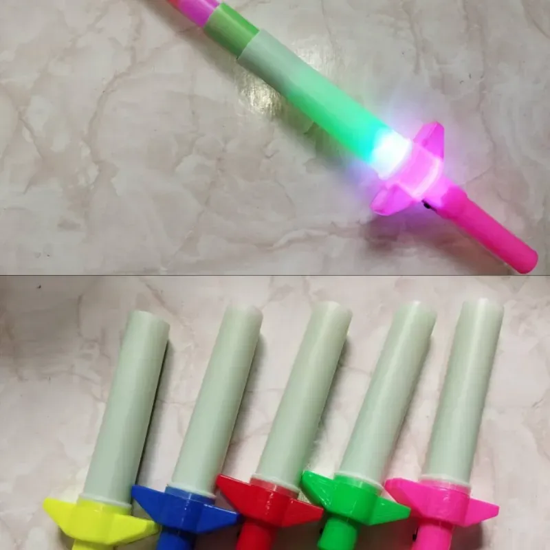 Espadas desplegables con luz ⚔️