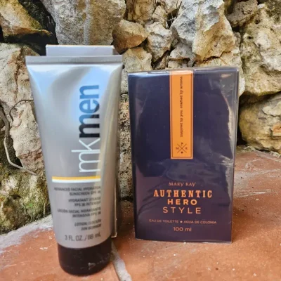 Perfume y loción hidratante Mk men