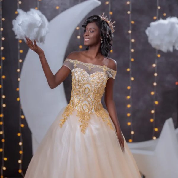 Traje Dorado