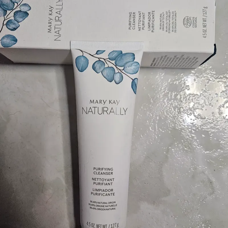 Limpiadora facial Naturally Mary Kay