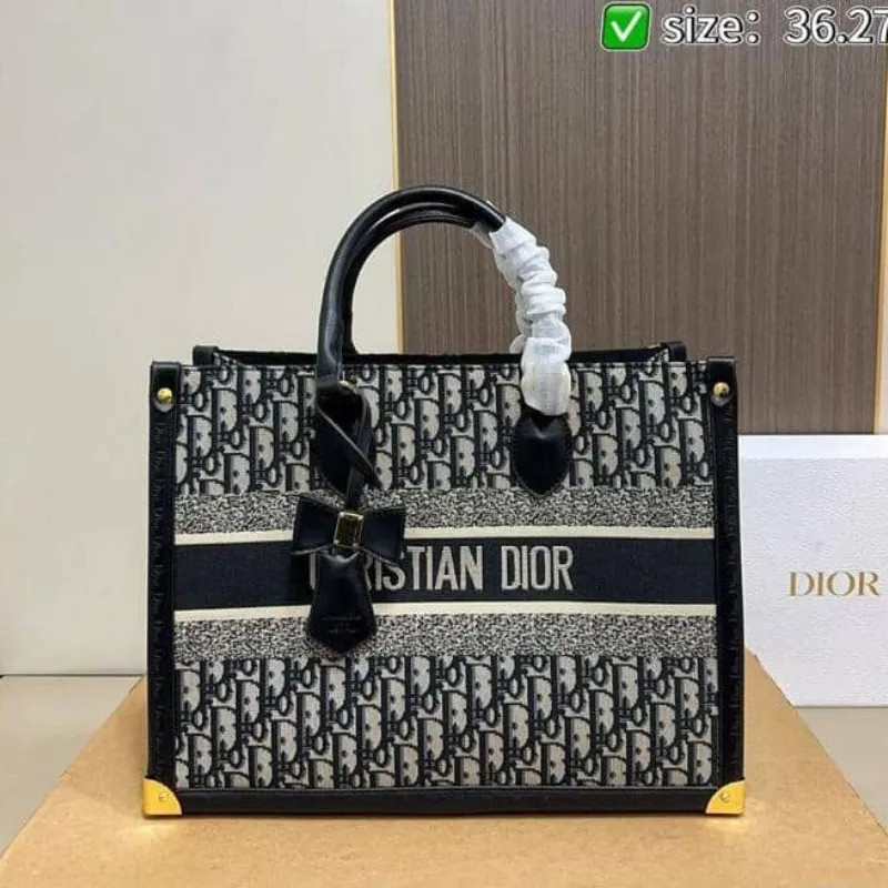 Cartera Christian Dior