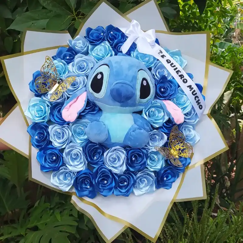 Ramo de 50 rosas con peluche