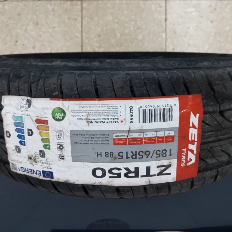 Neumatico 185/65R15