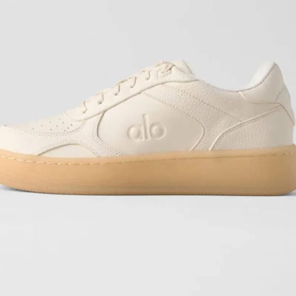 Tenis alo