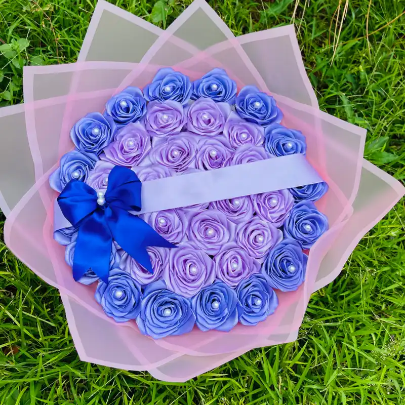 Ramo rosas eternas Moradas