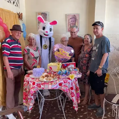 Cliente felices con sus entregas 