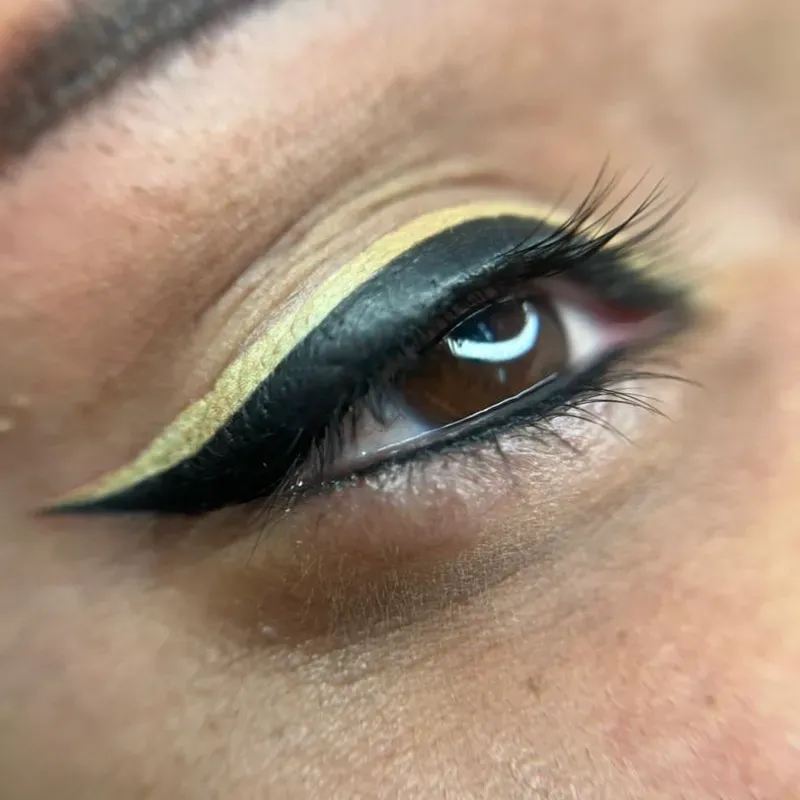 ️ Retoque del Iluminador