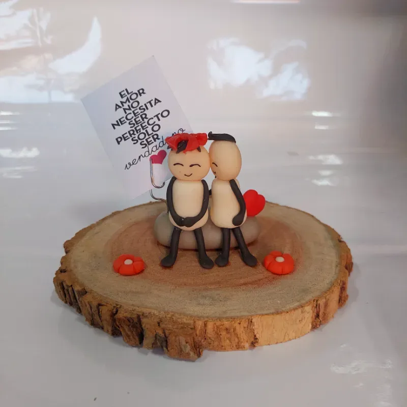 Pareja de muñequitos