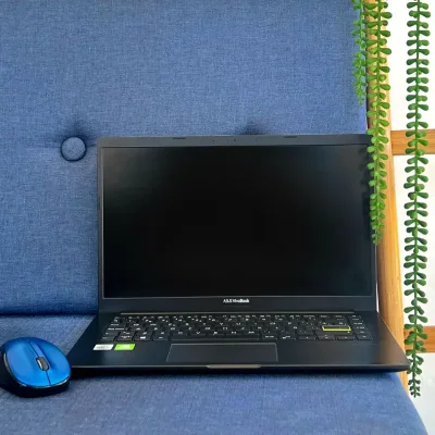 ASUS VivoBook Gama Alta 