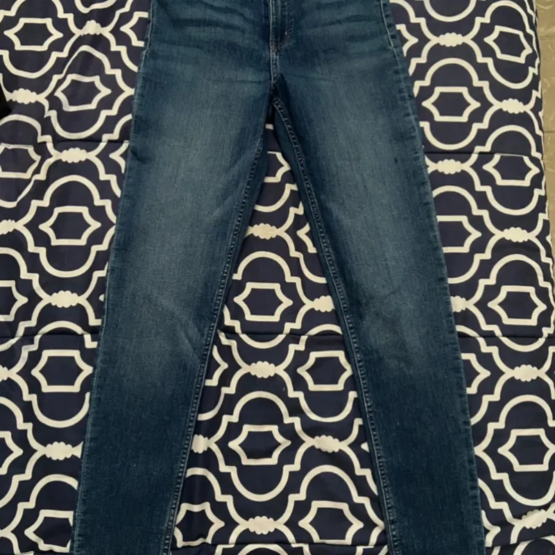 Pantalón de mezclilla talla S