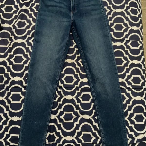 Pantalón de mezclilla talla S