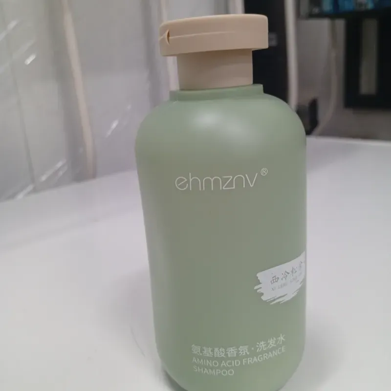 Shampoo ehmznv