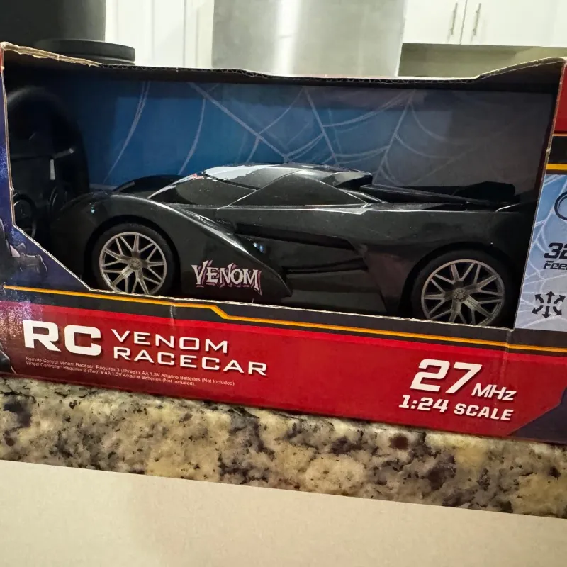 Juguete de control remoto Venom