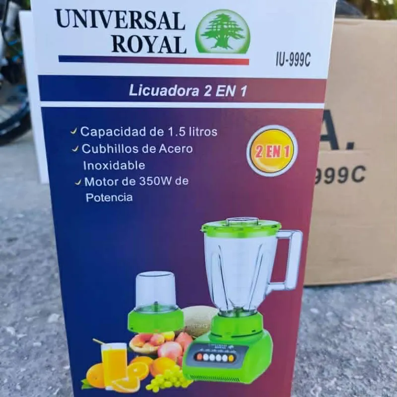 Batidora con moledora de especies