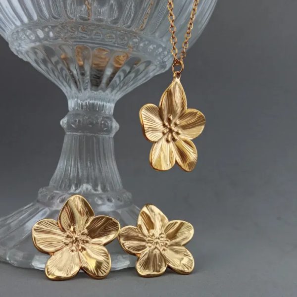 Set de Collar y Aretes 