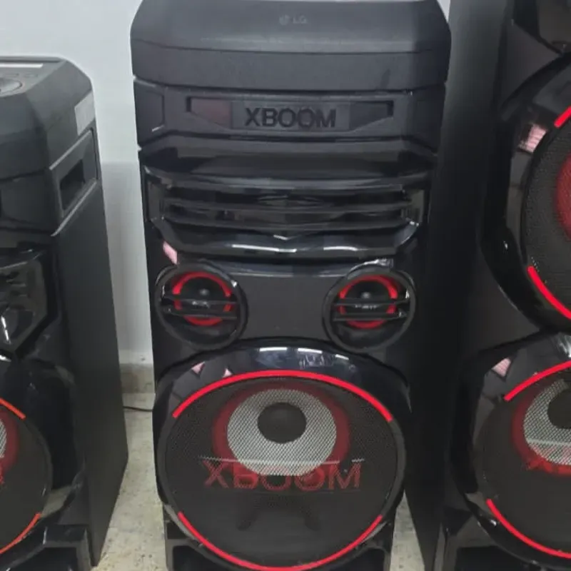 Bocina LG XBOOM MEDIANA