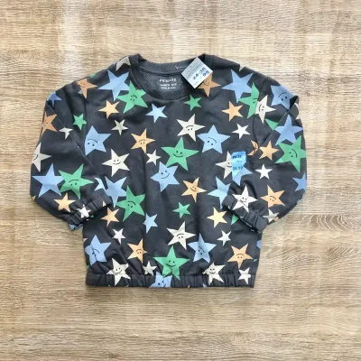 Abrigo con estrellas