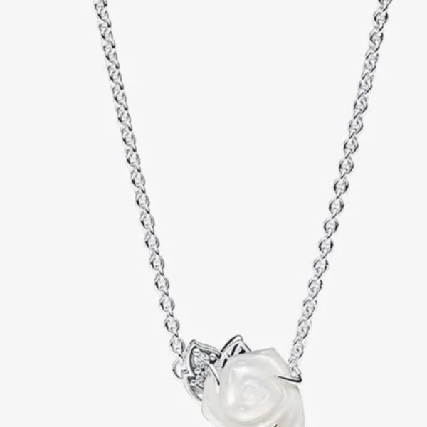 Cadena de Rosa Blanca