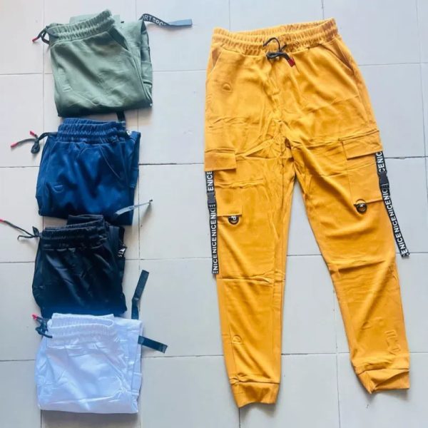 Pantalon con puño