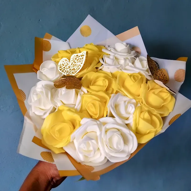 Ramo de rosas eternas