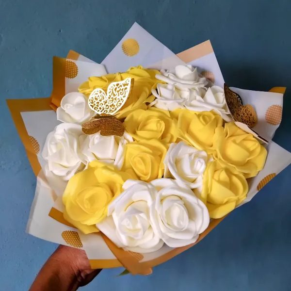 Ramo de rosas eternas