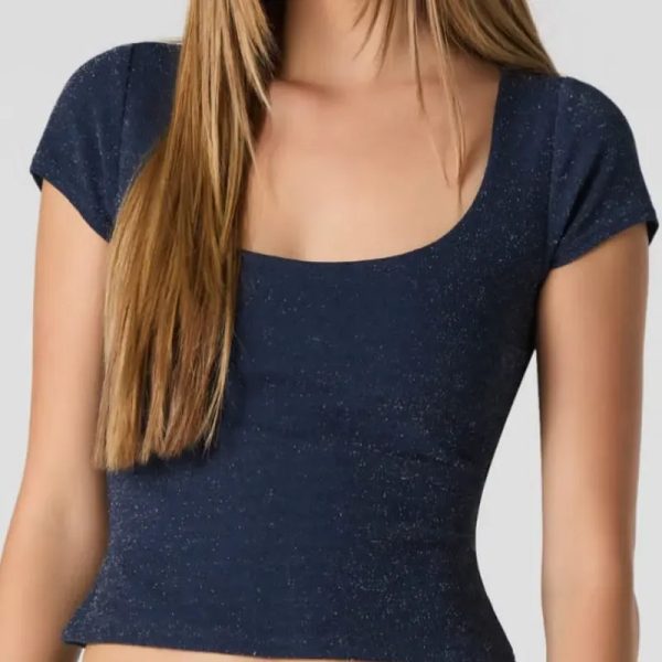 Top azul de brillos