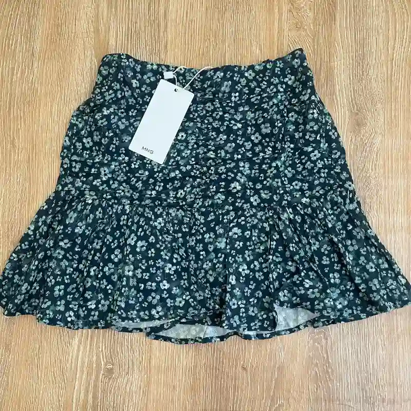 Saya Mango con flores color verde