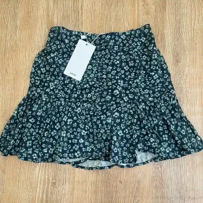 Saya Mango con flores color verde