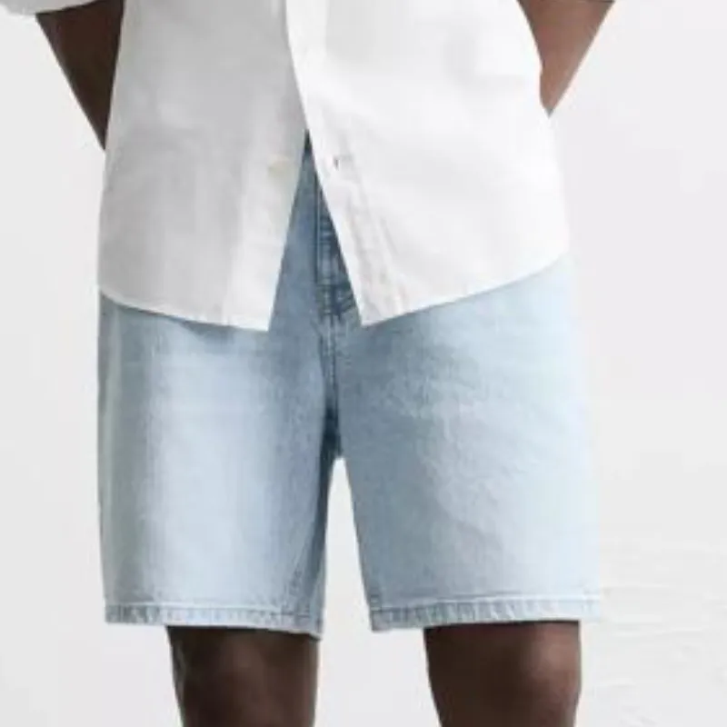 Bermuda mezclilla Zara