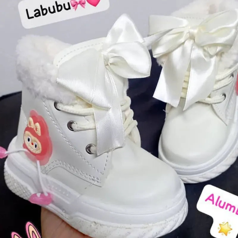 BOTAS BEICH CLARO LAZO LABUBU Alumbran