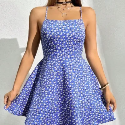 Vestido morado de tirantes