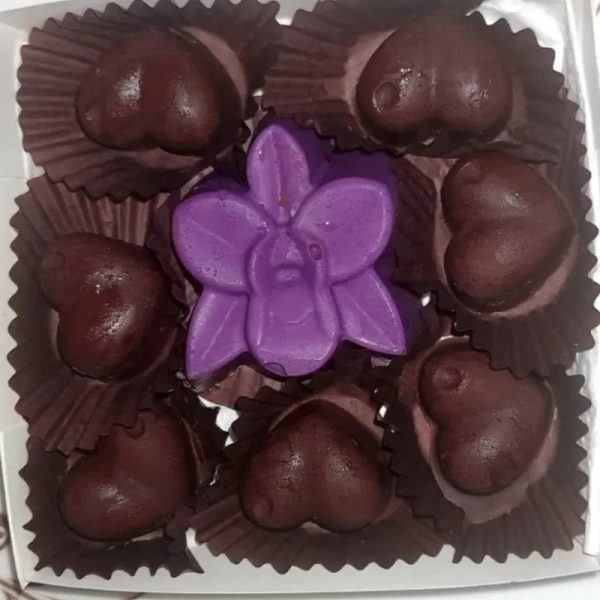 Flores com corazones