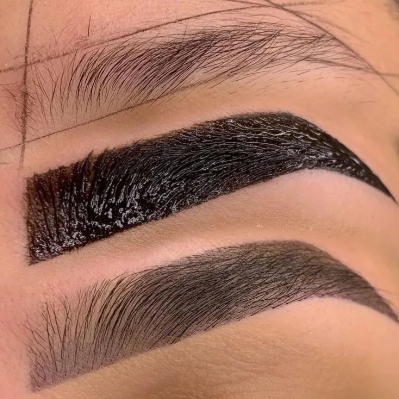 Tinte henna para cejas 
