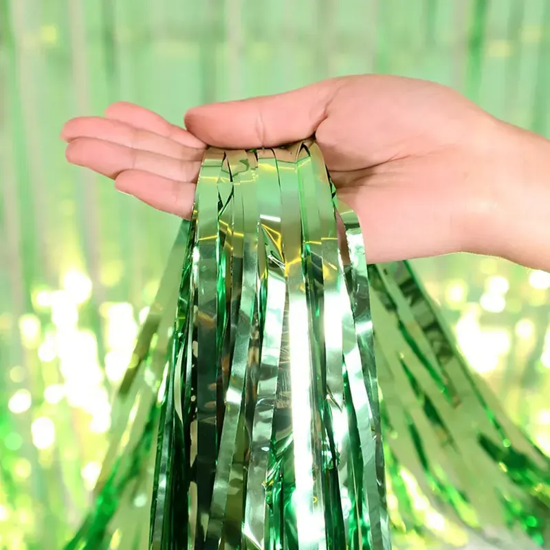 Cortina de lluvia verde claro