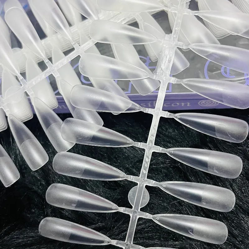 Uña apress miss cherry