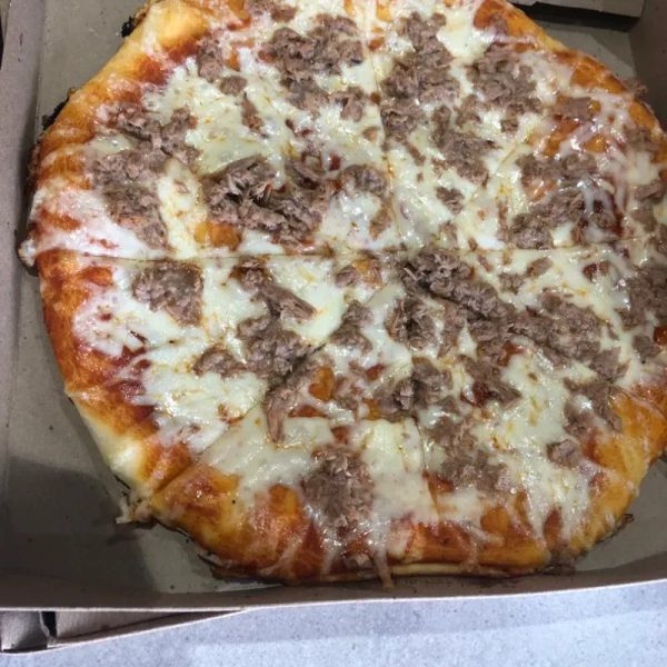 Pizza de atún