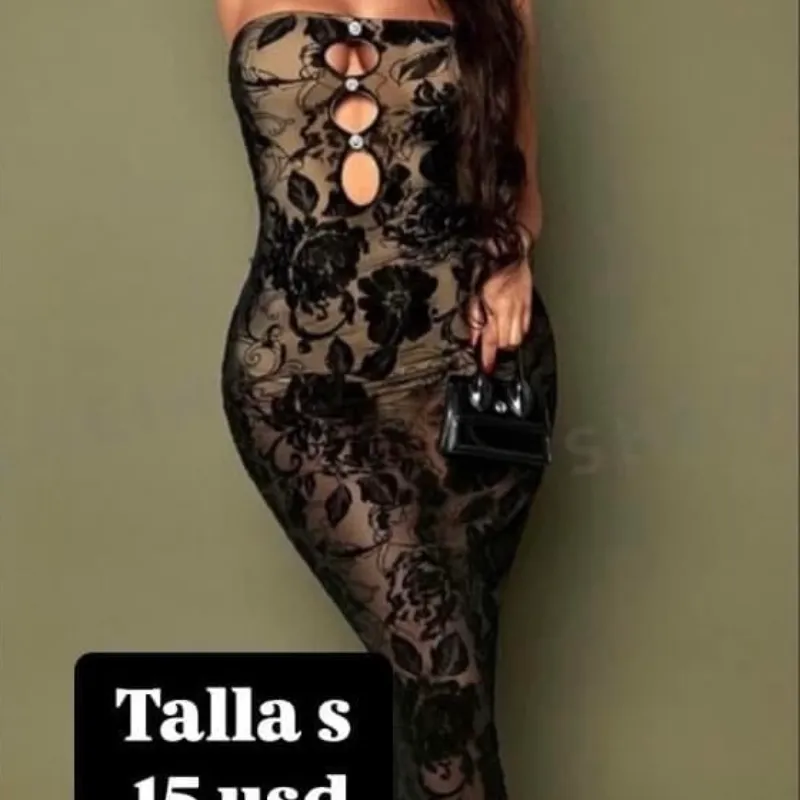 Vestido largo transparente con refajo body