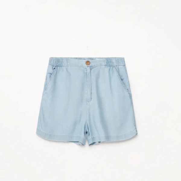 Short tipo mezclilla