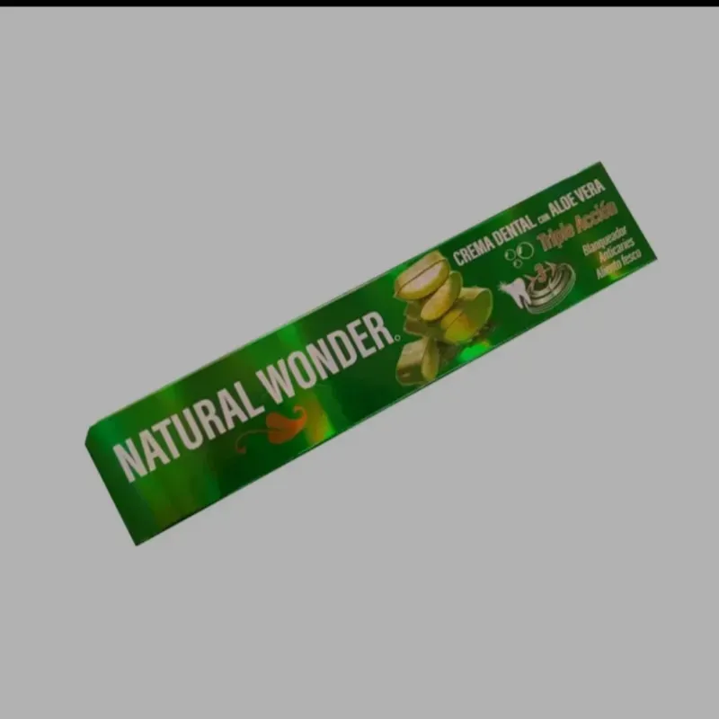 Pasta de dientes NATURAL WONDER