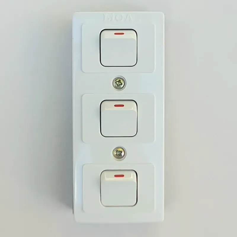 Interruptor De Superficie Triple