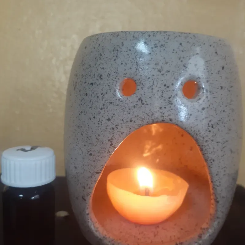 Horno/quemador difusor de aceites aromaticos.