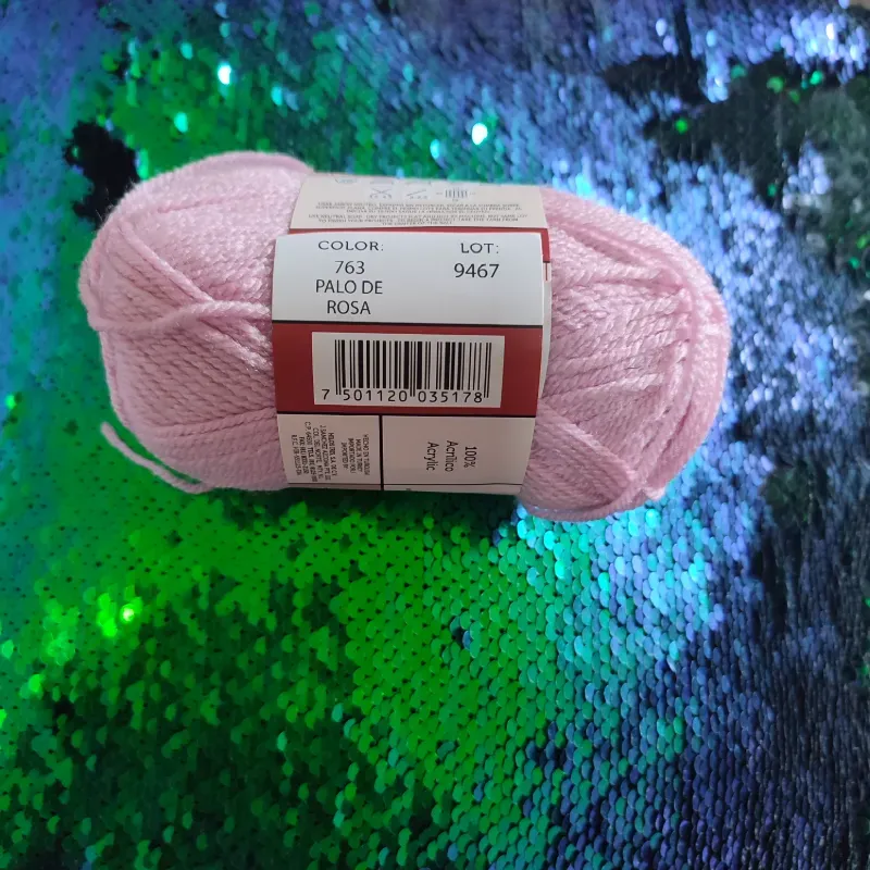 Estambre color rosa claro