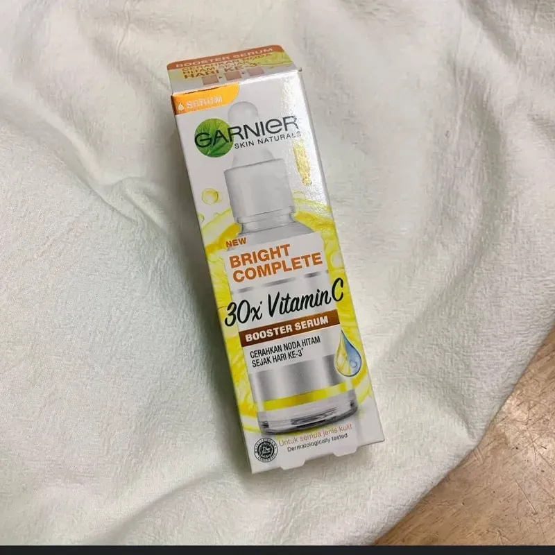 GARNIER BRIGHT COMPLETE VITAMIN C SERUM