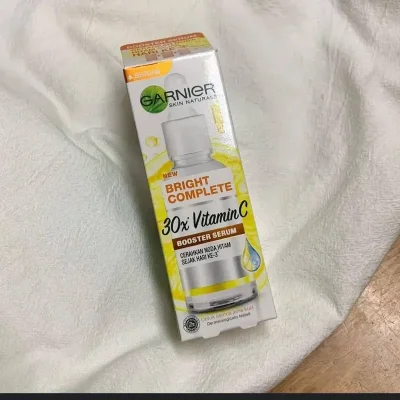 GARNIER BRIGHT COMPLETE VITAMIN C SERUM