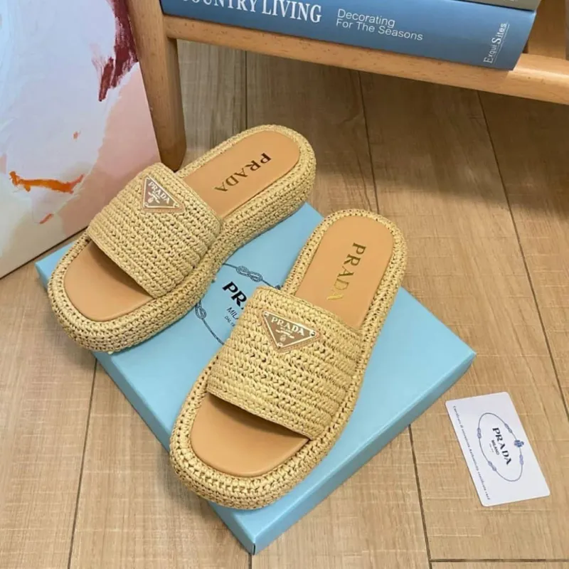 Sandalias Prada
