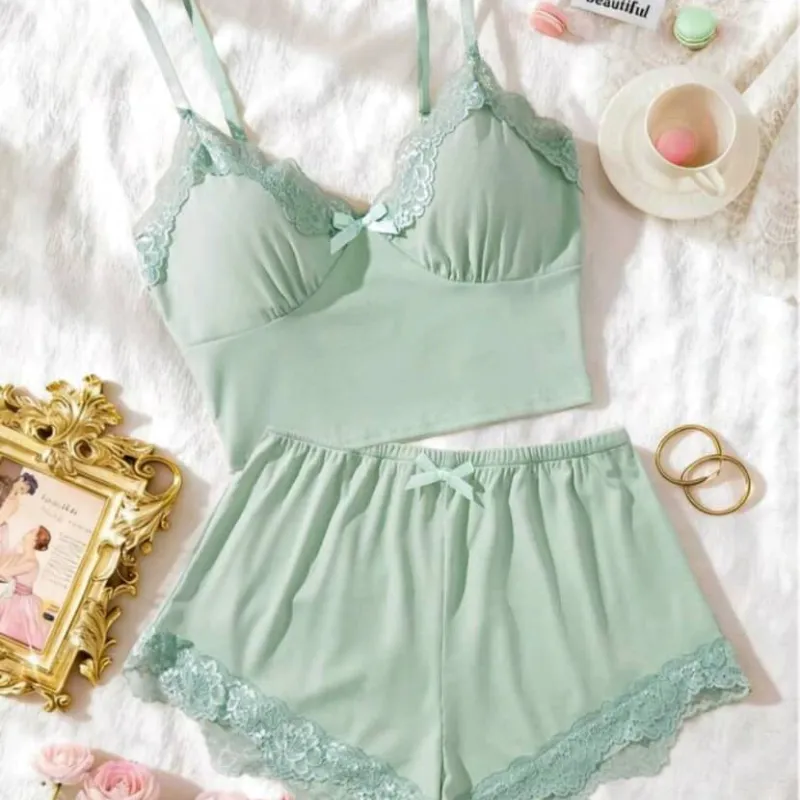 Pijama de 2 piezas color verde claro