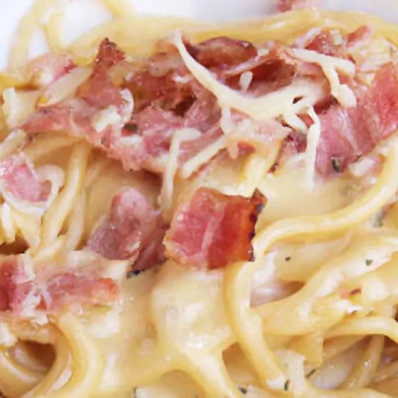 Espaguetis de Jamón y Queso Gouda