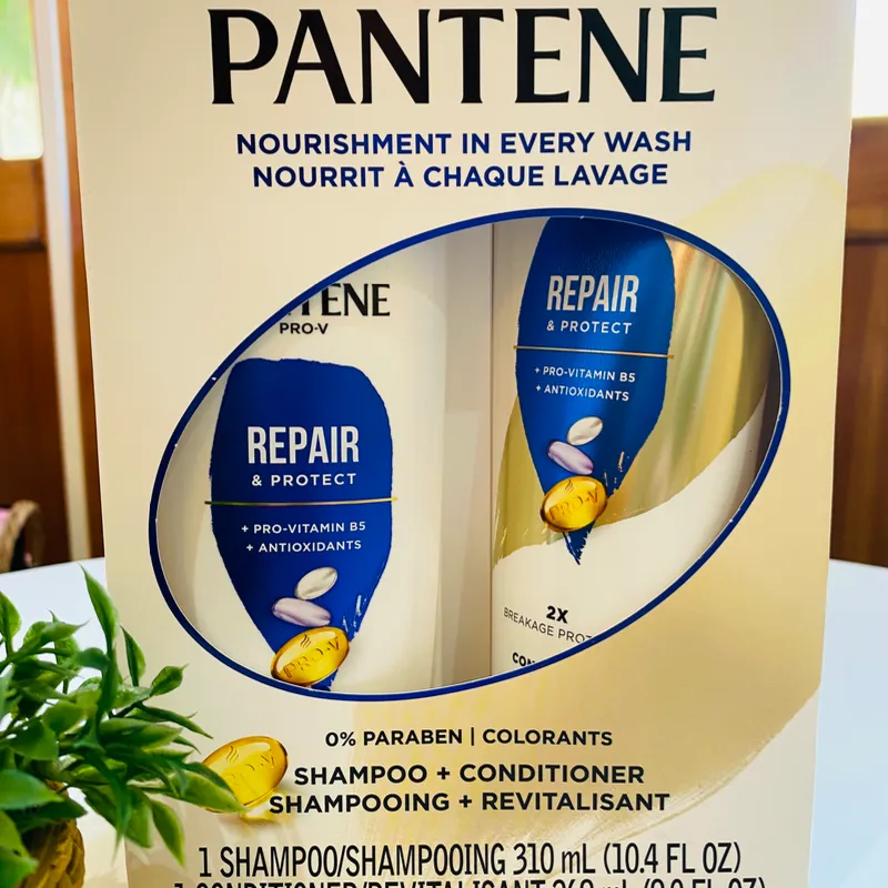 Set de Shampoo y acondicionador Pantene