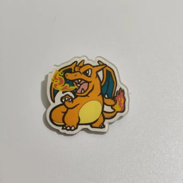 BROCHE POKEMON CHARIZARD