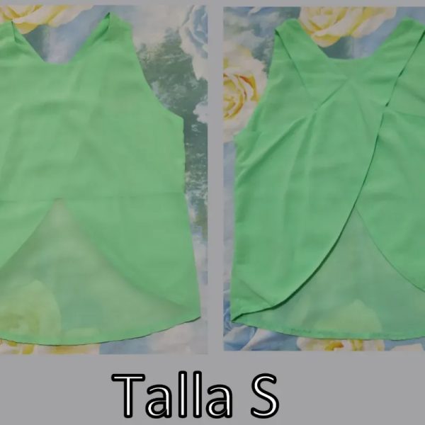 Blusa verde cruzada.